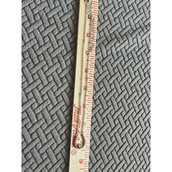 Montana Silversmiths Horse Shoe & Crystal Earrings And Necklace Jewelry Set - Picture 5 of 6